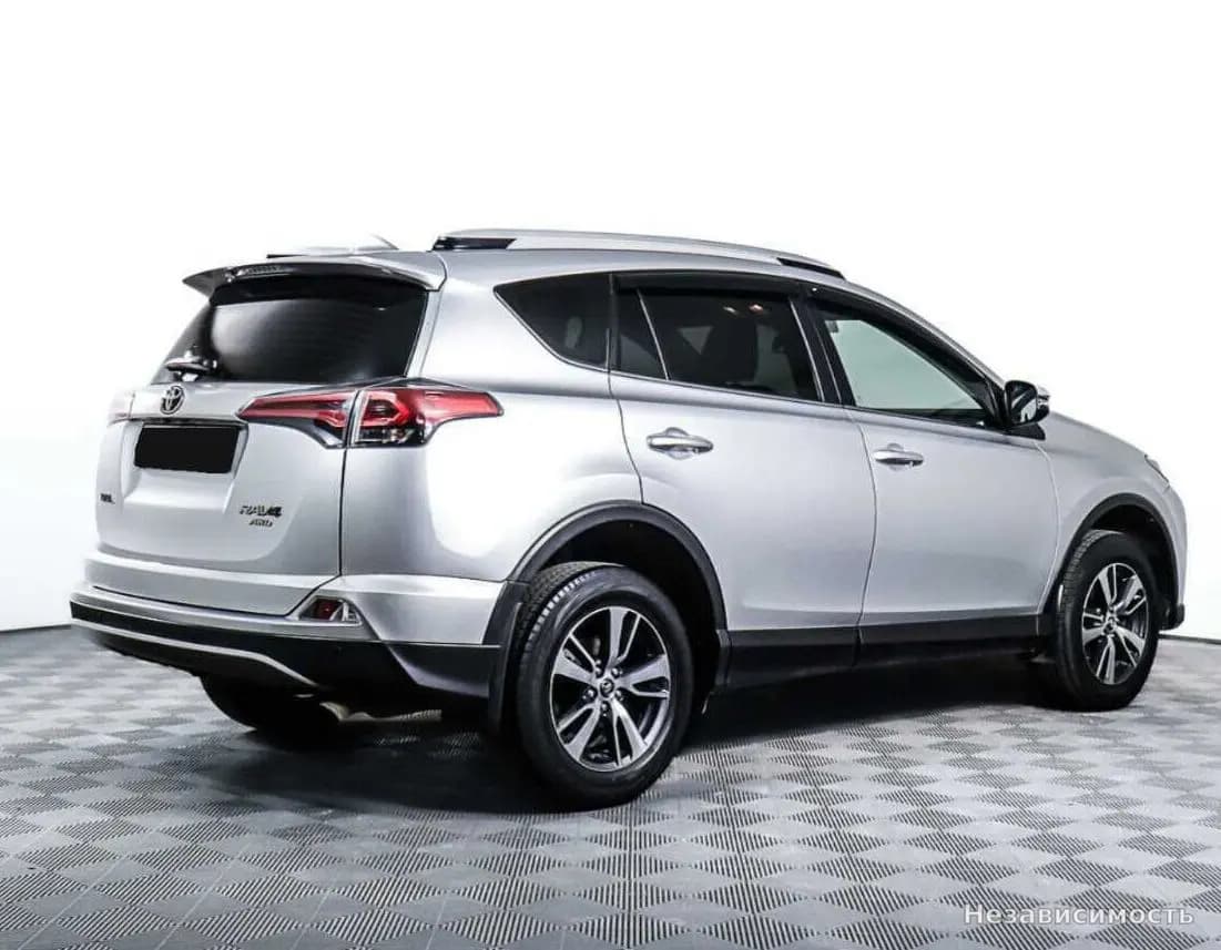 Toyota RAV4 VI (XA60) 2019 с пробегом — фото 5