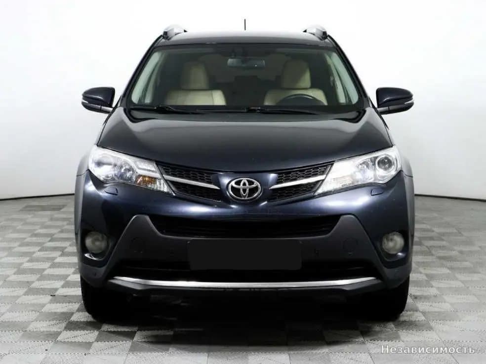 Toyota RAV4 VI (XA60) 2015 с пробегом — фото 2