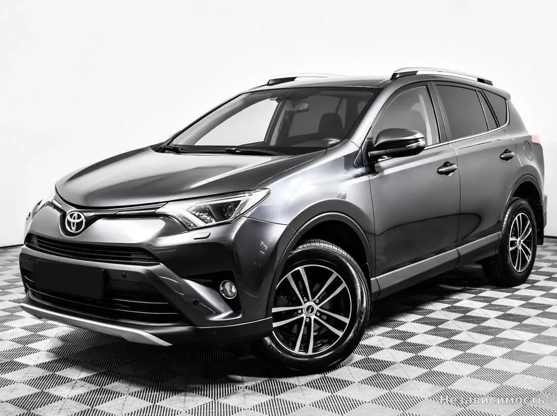 Toyota RAV4 VI (XA60), 2016 с пробегом