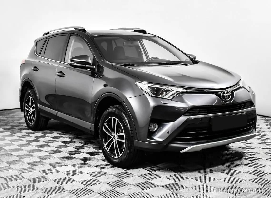 Toyota RAV4 VI (XA60) 2016 с пробегом — фото 3