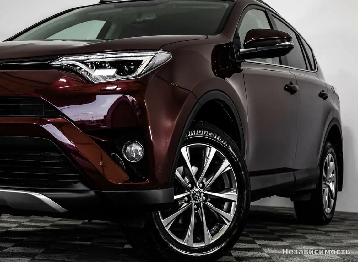 Toyota RAV4 VI (XA60) 2019 с пробегом — фото 2