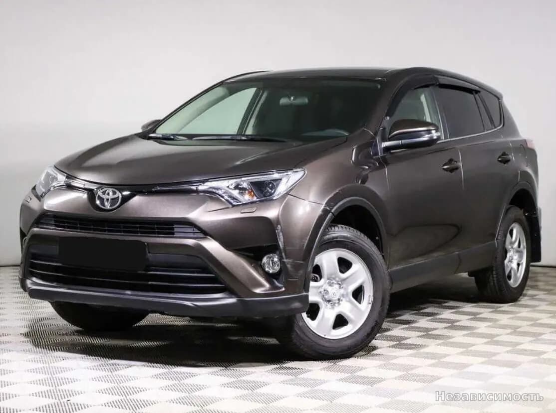 Toyota RAV4 VI (XA60), 2018 с пробегом