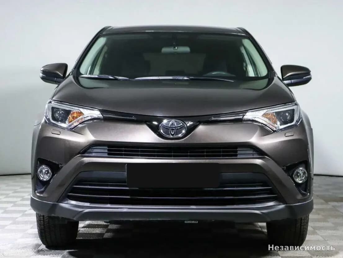 Toyota RAV4 VI (XA60) 2018 с пробегом — фото 2