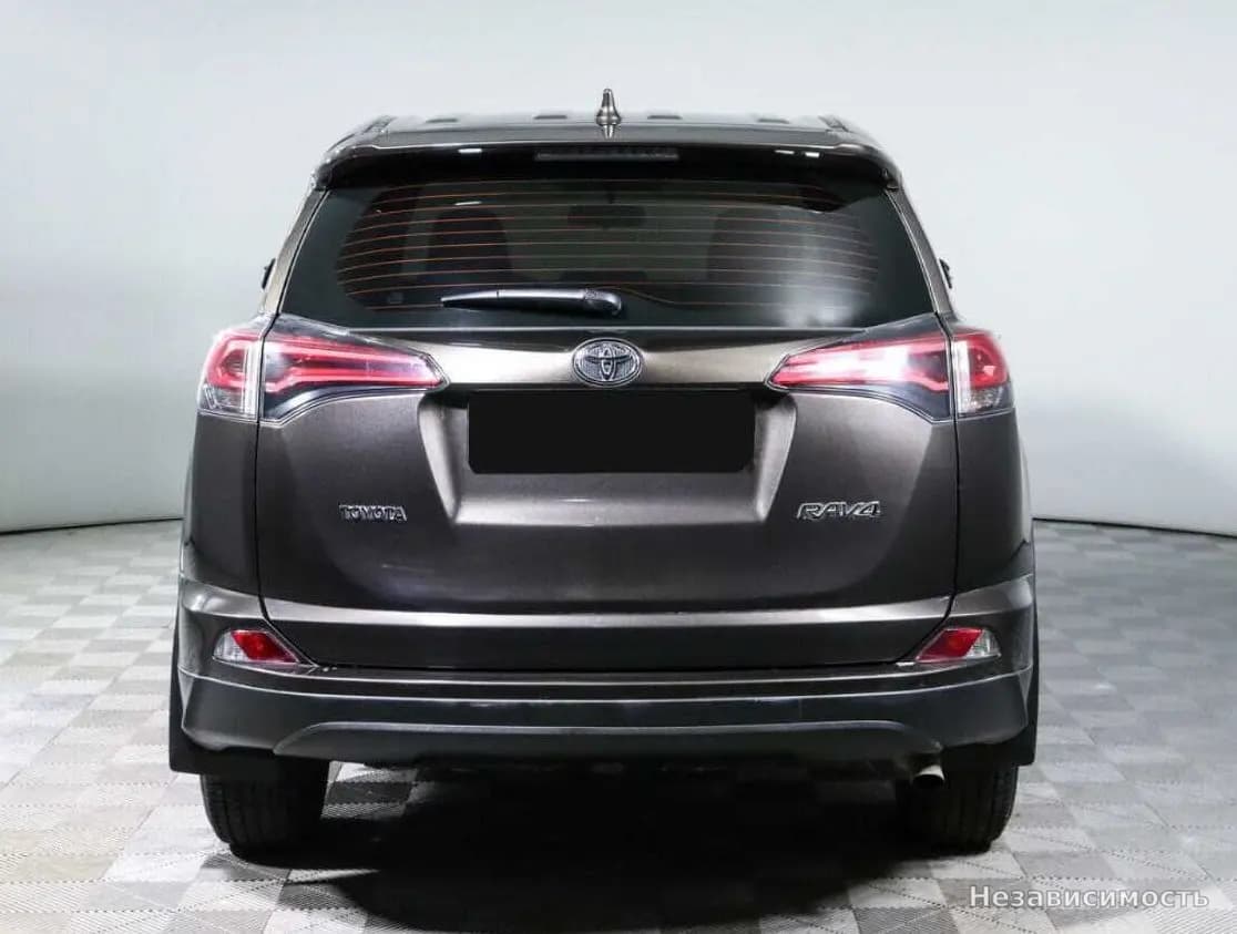 Toyota RAV4 VI (XA60) 2018 с пробегом — фото 6