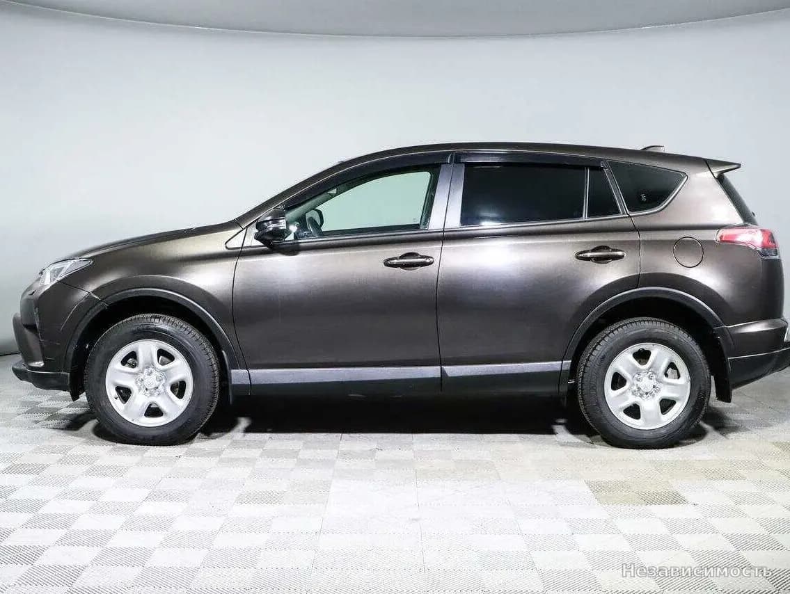 Toyota RAV4 VI (XA60) 2018 с пробегом — фото 8