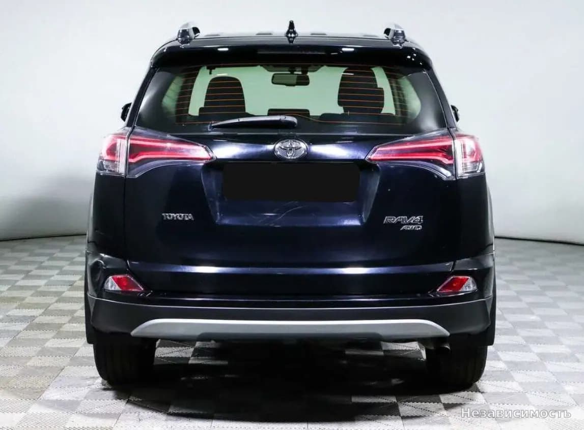 Toyota RAV4 VI (XA60) 2019 с пробегом — фото 6