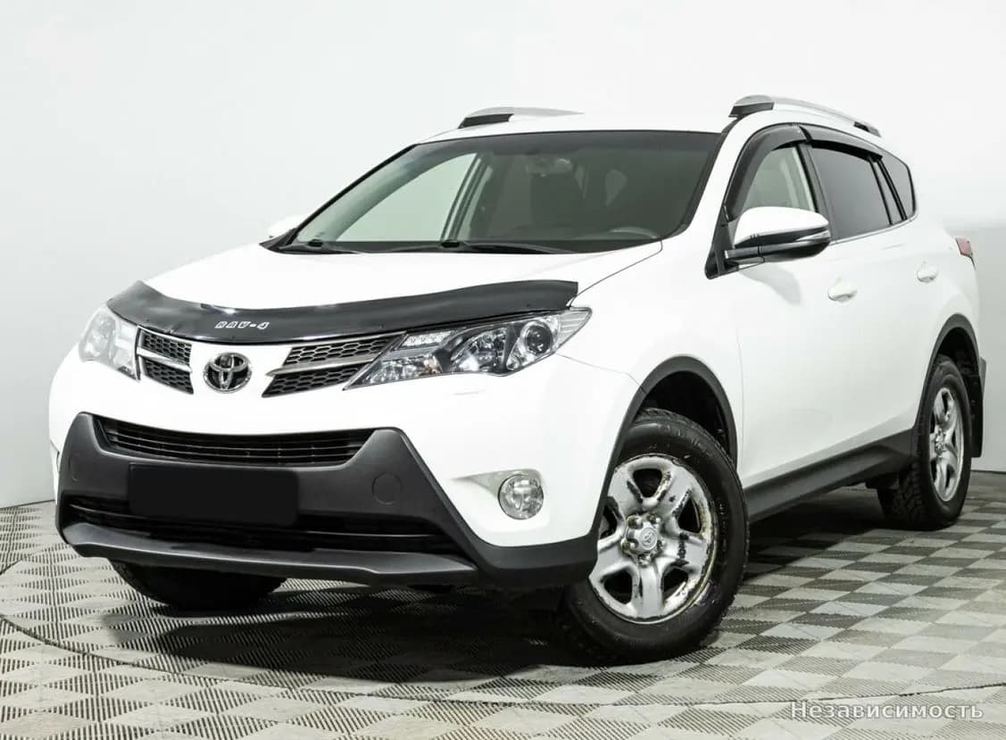 Toyota RAV4 VI (XA60), 2014 с пробегом