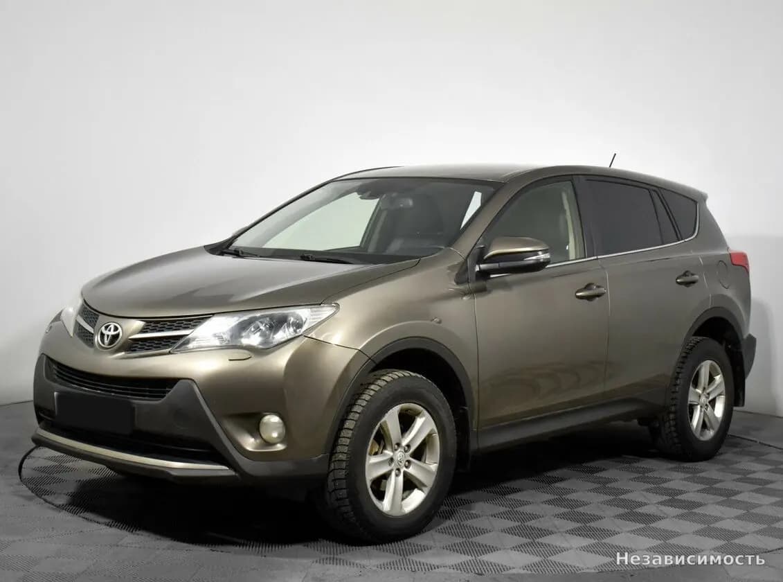 Toyota RAV4 VI (XA60), 2013 с пробегом
