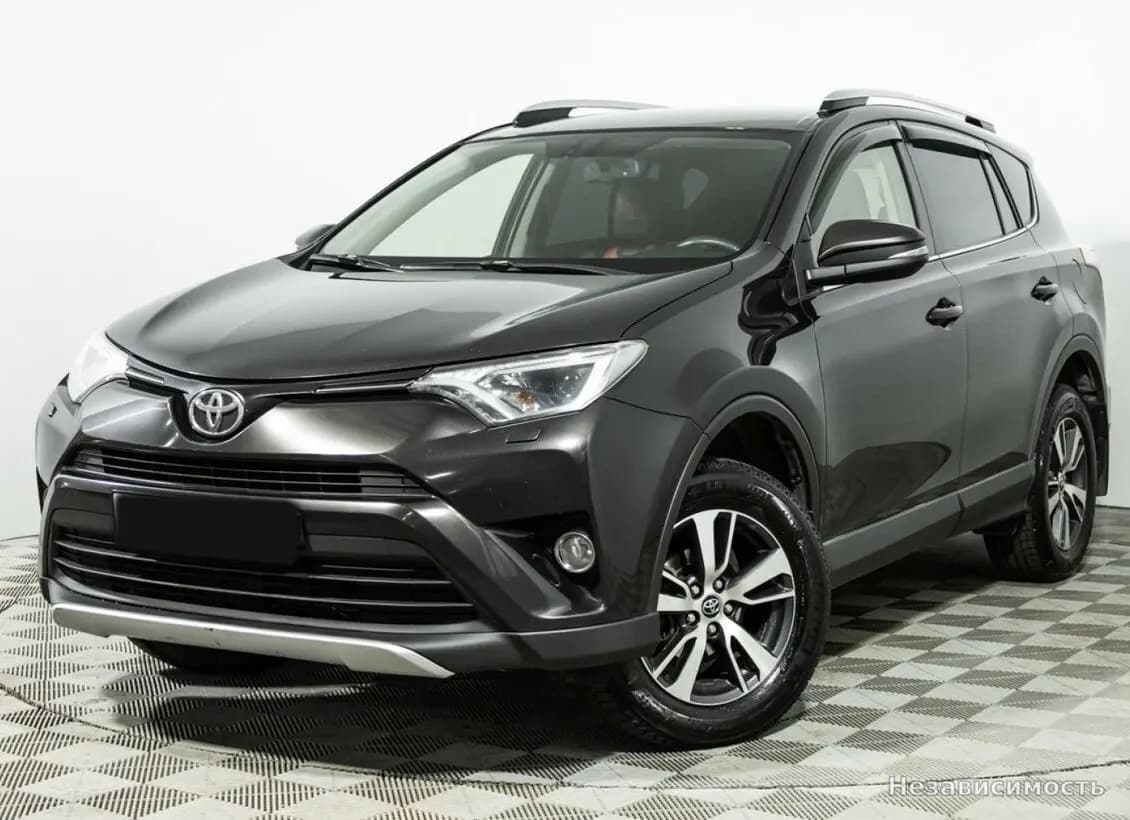 Toyota RAV4 VI (XA60), 2016 с пробегом