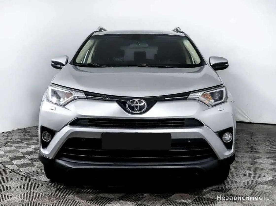 Toyota RAV4 VI (XA60) 2016 с пробегом — фото 2