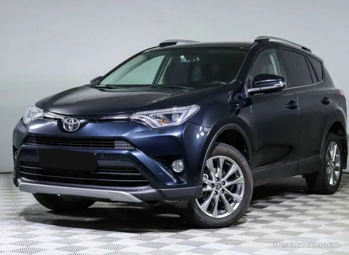 Toyota RAV4 VI (XA60), 2017 с пробегом