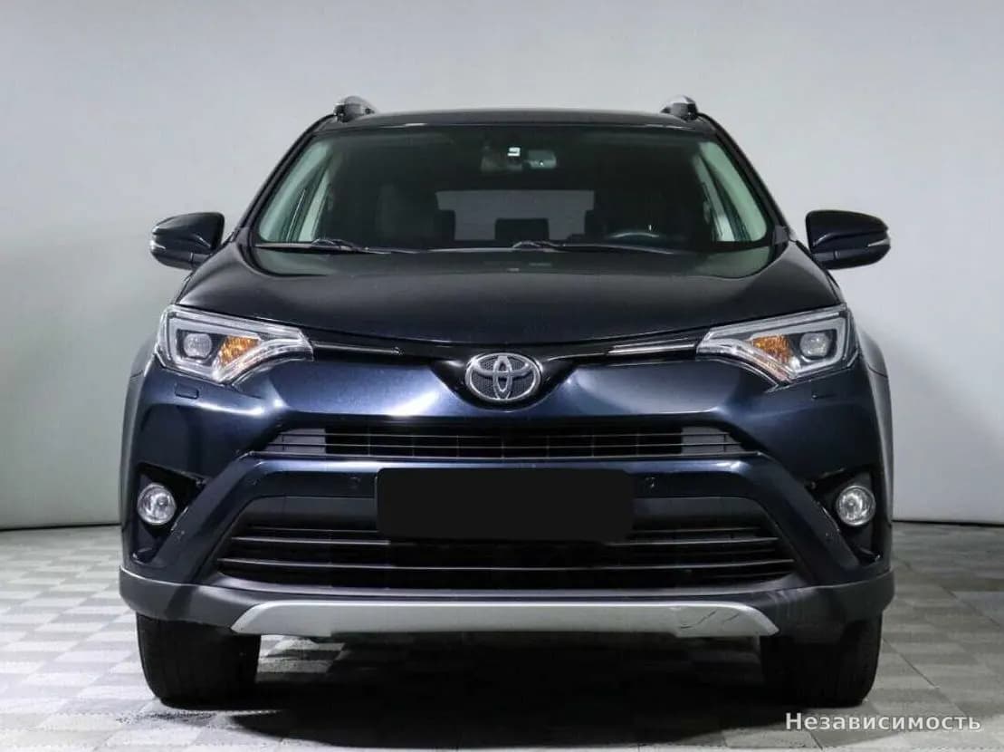 Toyota RAV4 VI (XA60) 2017 с пробегом — фото 2