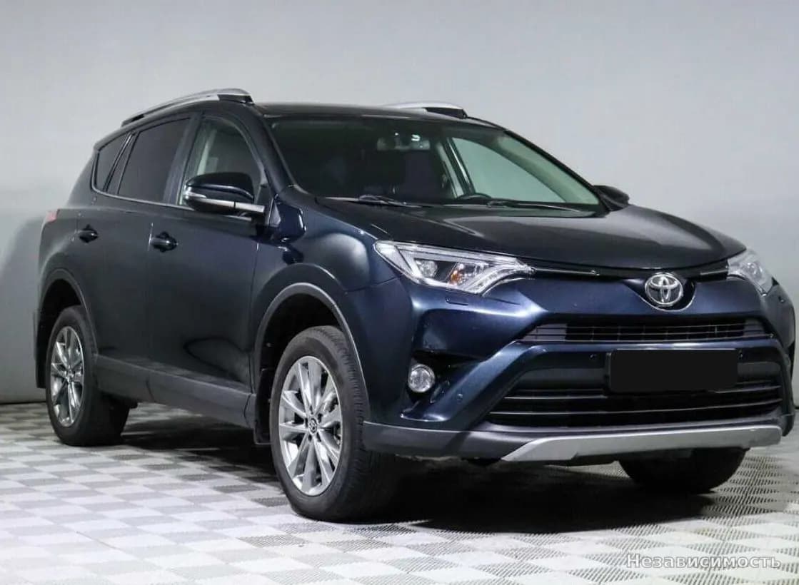 Toyota RAV4 VI (XA60) 2017 с пробегом — фото 3