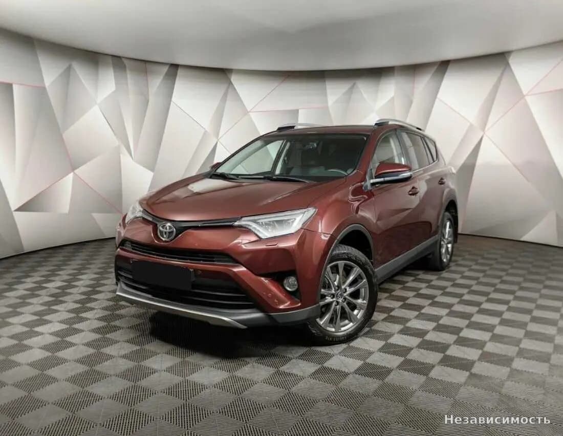 Toyota RAV4 VI (XA60), 2018 с пробегом
