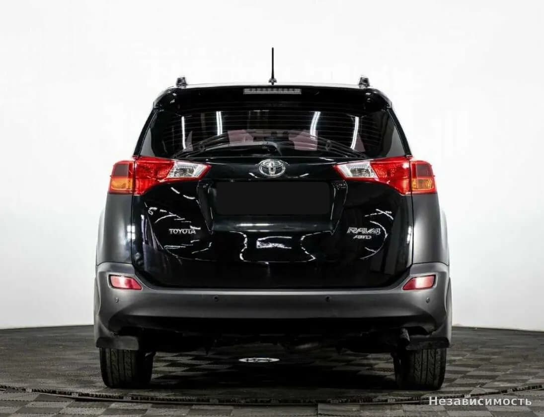 Toyota RAV4 VI (XA60) 2014 с пробегом — фото 5
