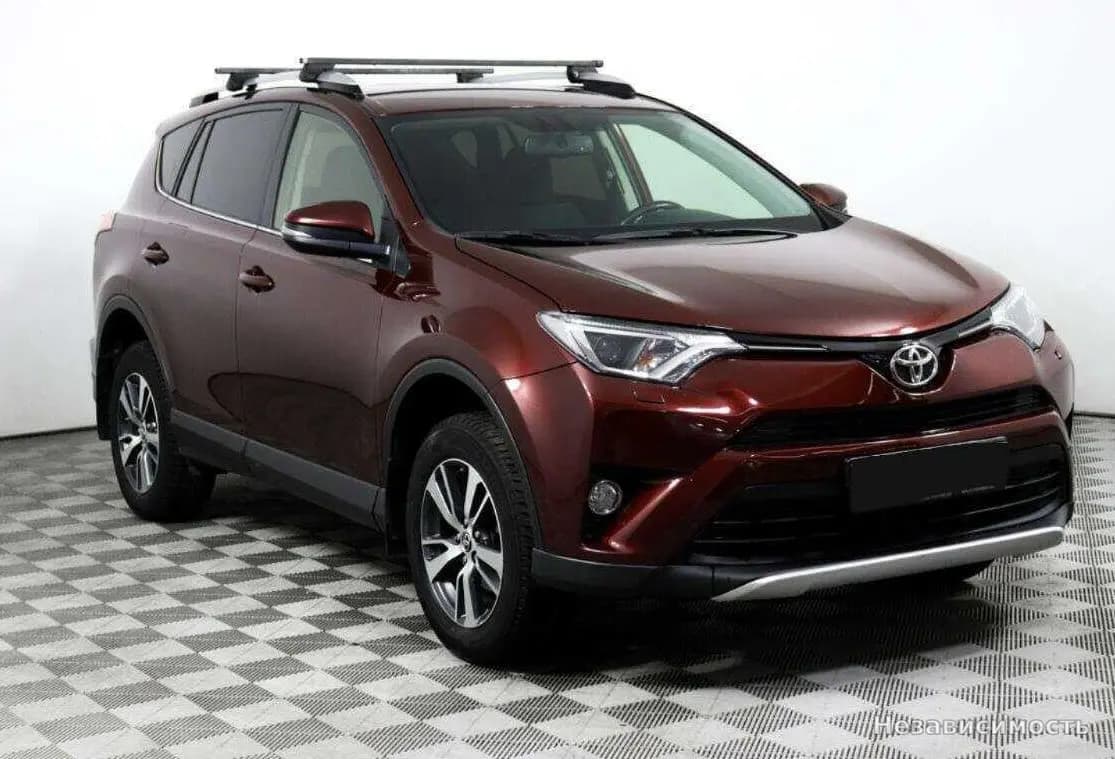 Toyota RAV4 VI (XA60) 2016 с пробегом — фото 3