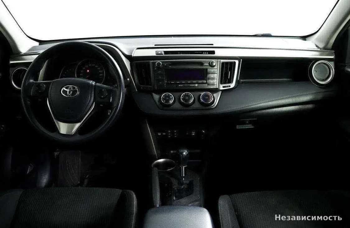 Toyota RAV4 VI (XA60) 2015 с пробегом — фото 10