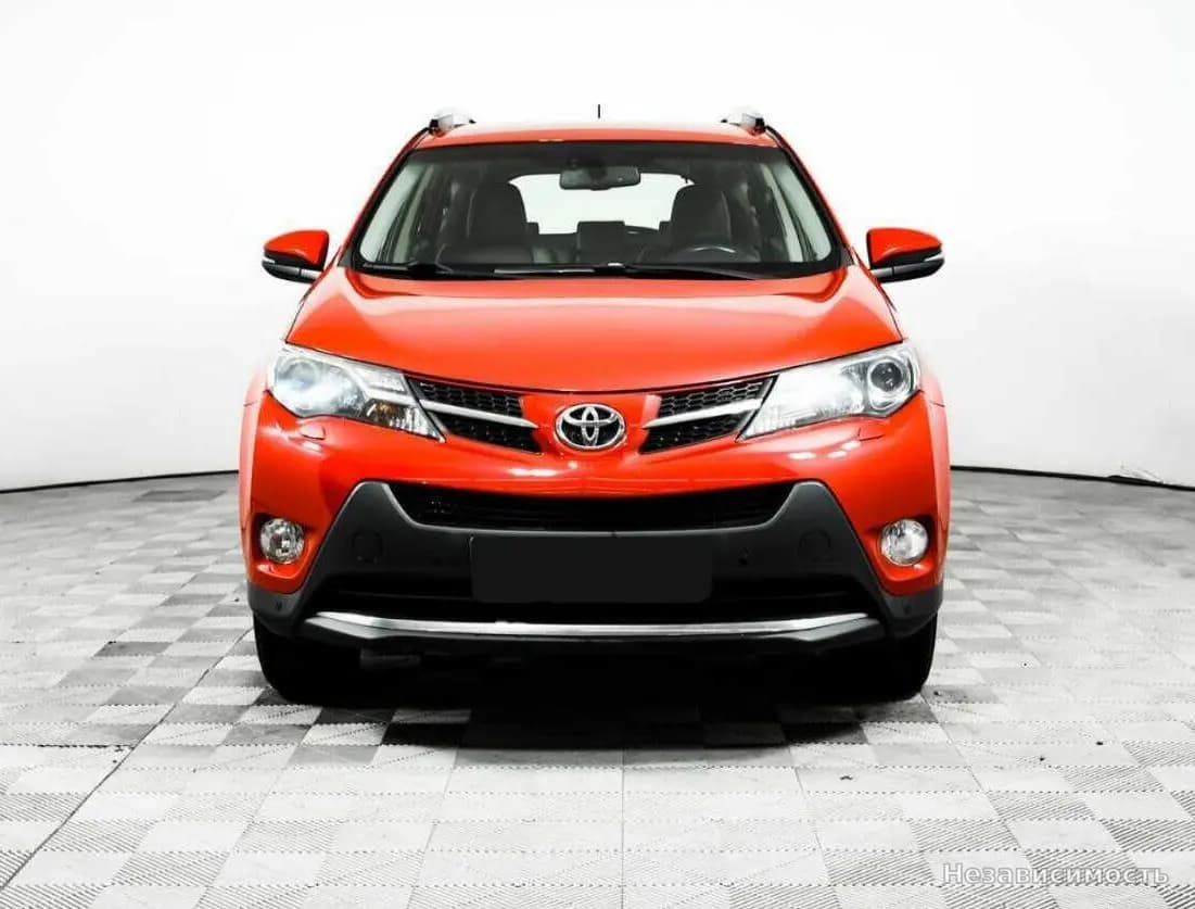 Toyota RAV4 VI (XA60) 2014 с пробегом — фото 2