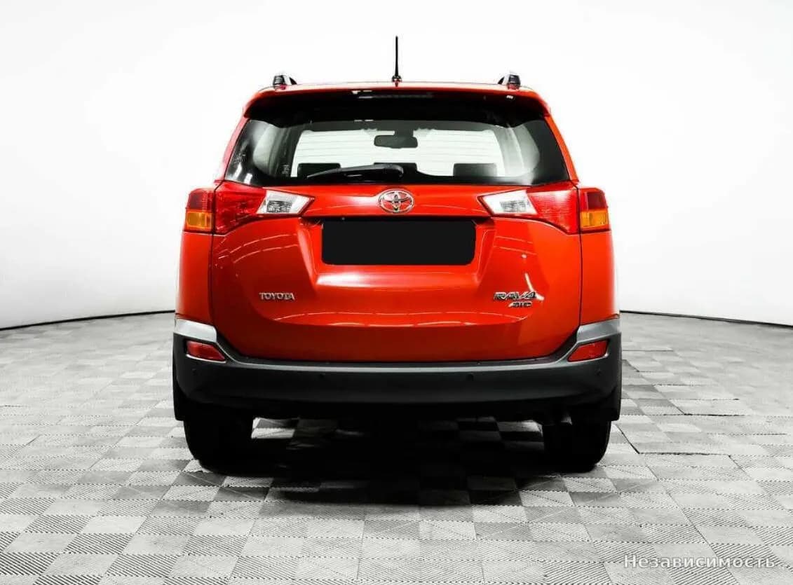 Toyota RAV4 VI (XA60) 2014 с пробегом — фото 6