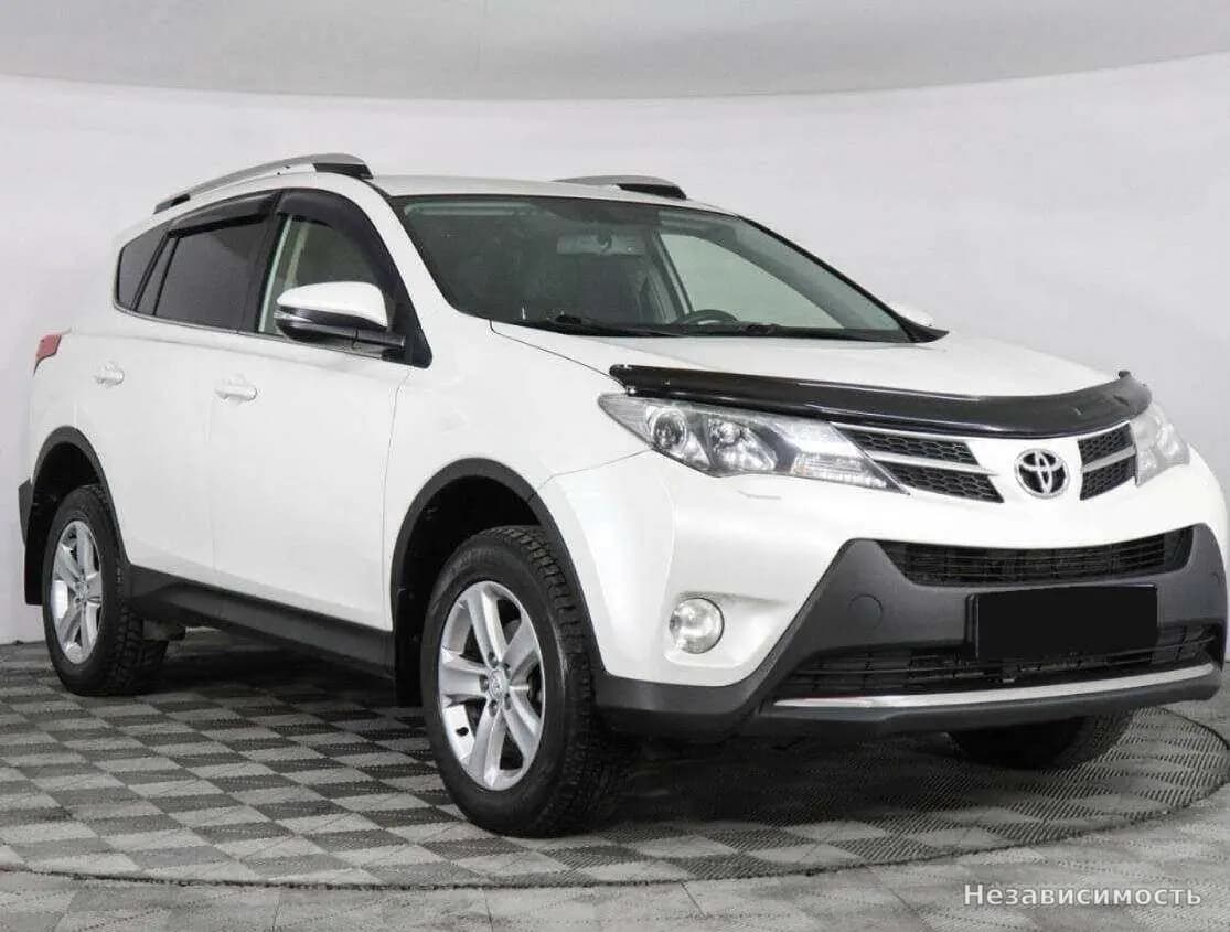 Toyota RAV4 VI (XA60) 2014 с пробегом — фото 3