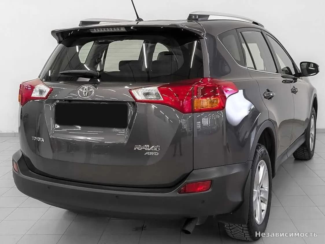 Toyota RAV4 VI (XA60) 2014 с пробегом — фото 5