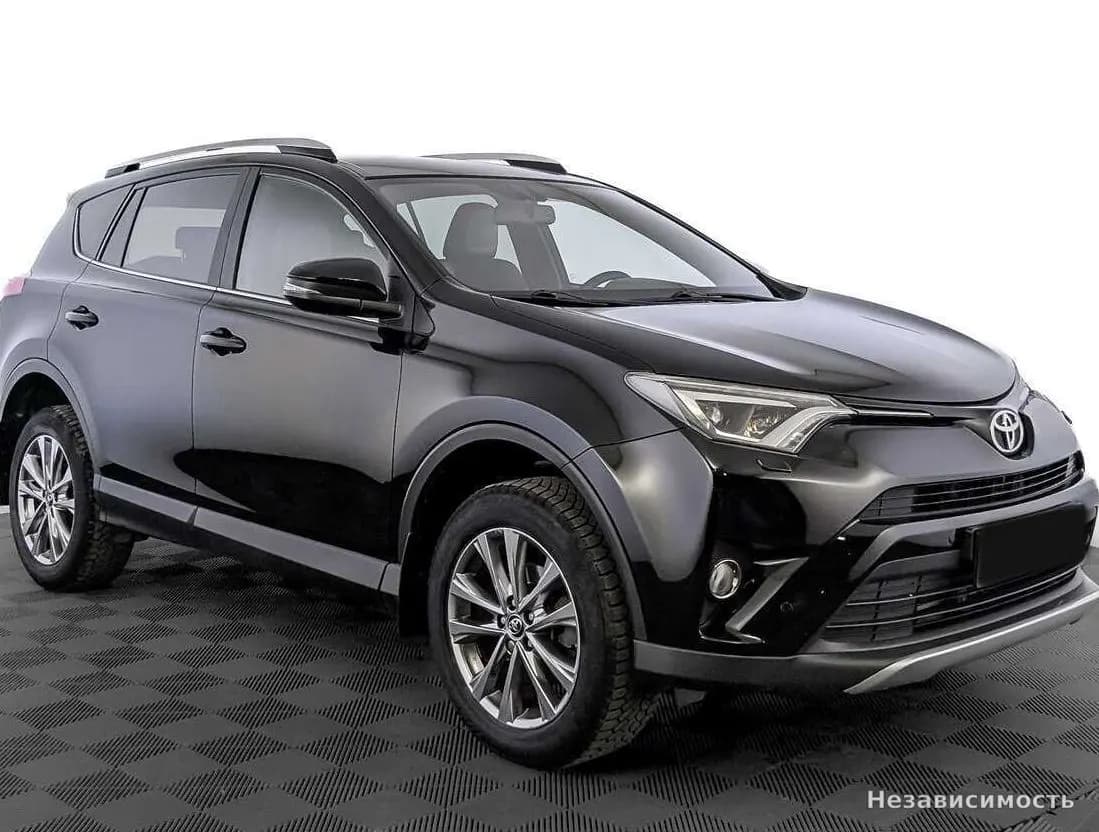 Toyota RAV4 VI (XA60) 2017 с пробегом — фото 3