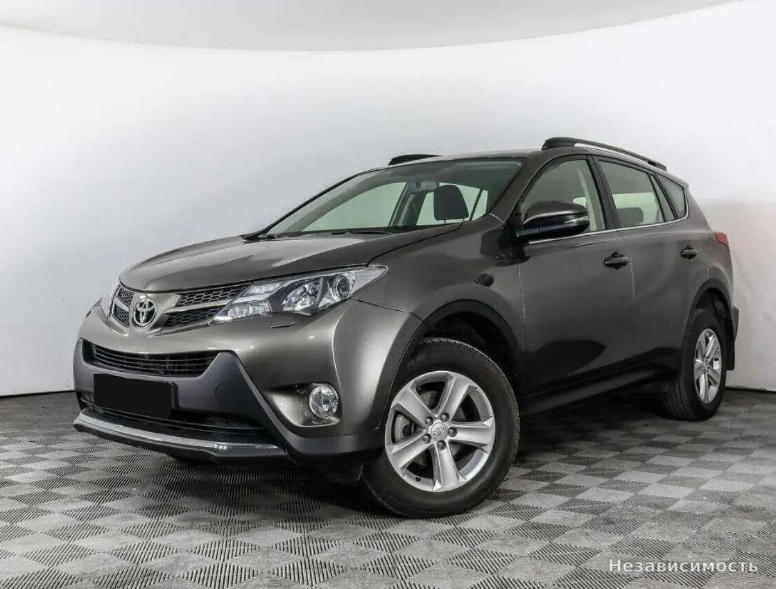 Toyota RAV4 VI (XA60), 2013 с пробегом
