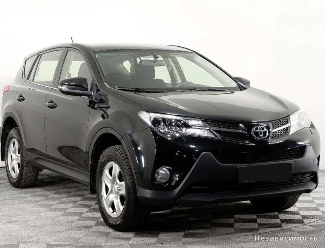 Toyota RAV4 VI (XA60) 2014 с пробегом — фото 3