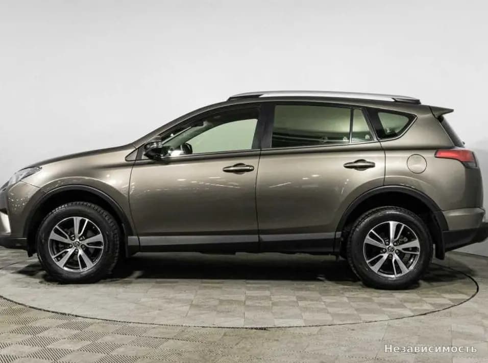 Toyota RAV4 VI (XA60) 2015 с пробегом — фото 8