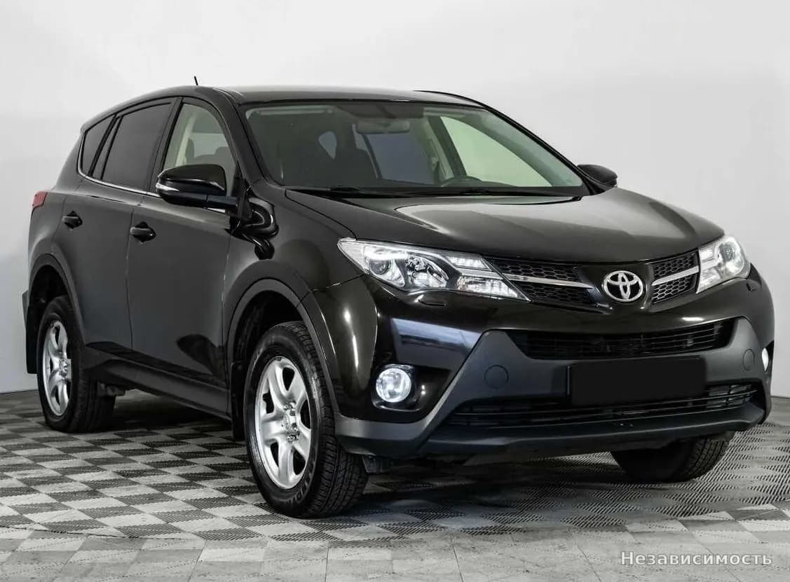 Toyota RAV4 VI (XA60) 2015 с пробегом — фото 3