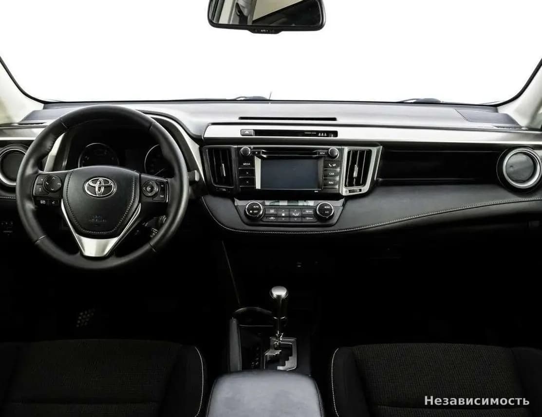 Toyota RAV4 VI (XA60) 2015 с пробегом — фото 8