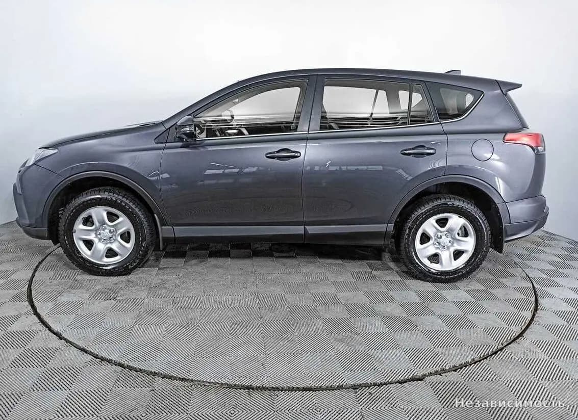 Toyota RAV4 VI (XA60) 2015 с пробегом — фото 8