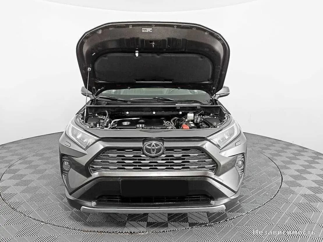 Toyota RAV4 VI (XA60) 2019 с пробегом — фото 8