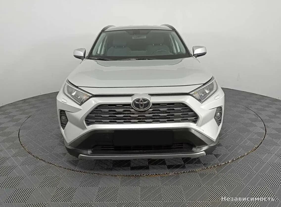 Toyota RAV4 VI (XA60) 2019 с пробегом — фото 2