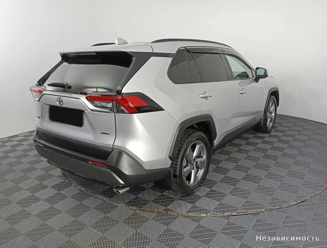 Toyota RAV4 VI (XA60) 2019 с пробегом — фото 5