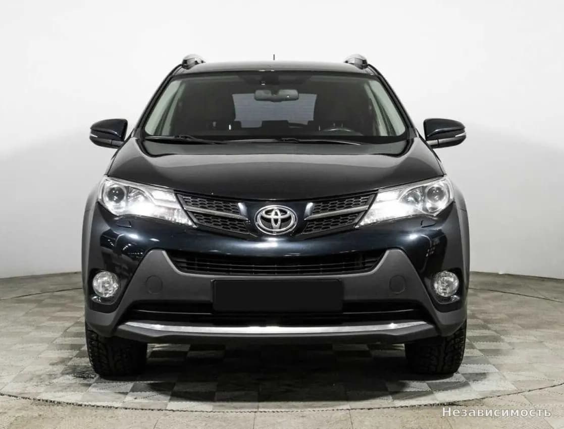 Toyota RAV4 VI (XA60) 2014 с пробегом — фото 2
