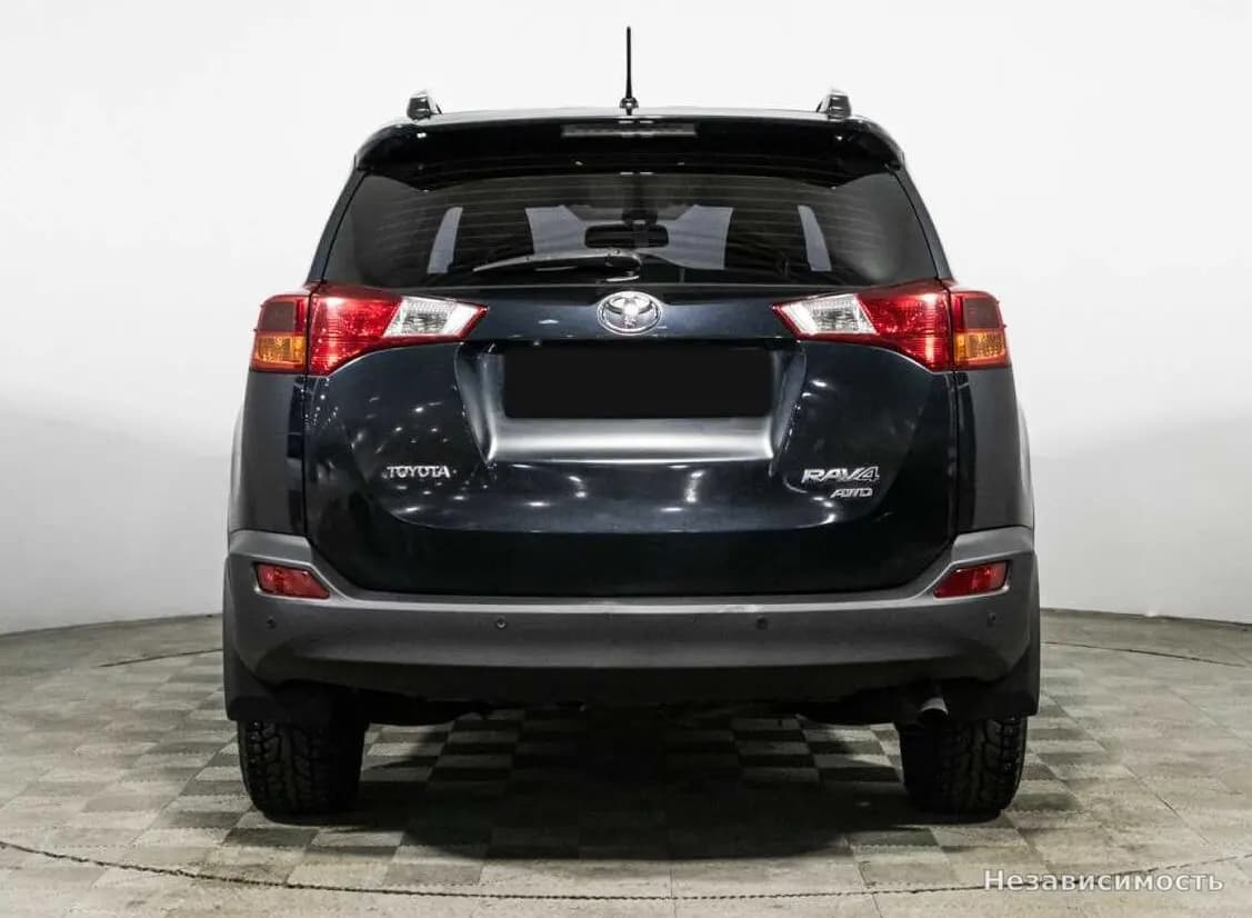 Toyota RAV4 VI (XA60) 2014 с пробегом — фото 6