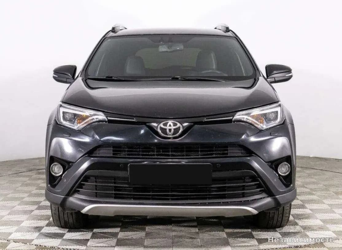 Toyota RAV4 VI (XA60) 2016 с пробегом — фото 2