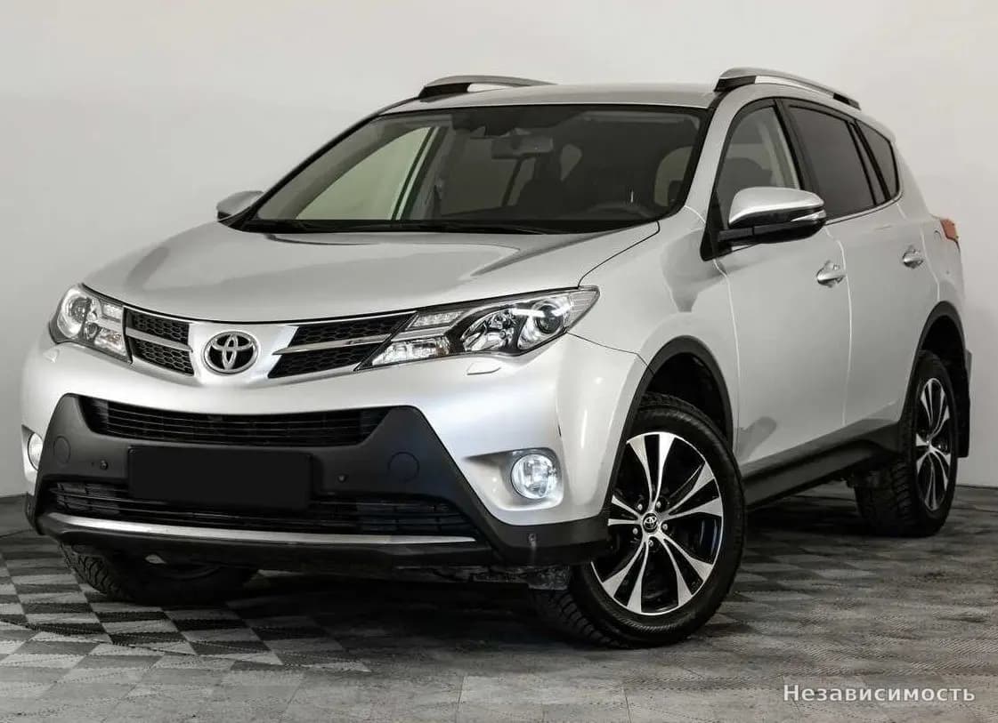 Toyota RAV4 VI (XA60), 2014 с пробегом