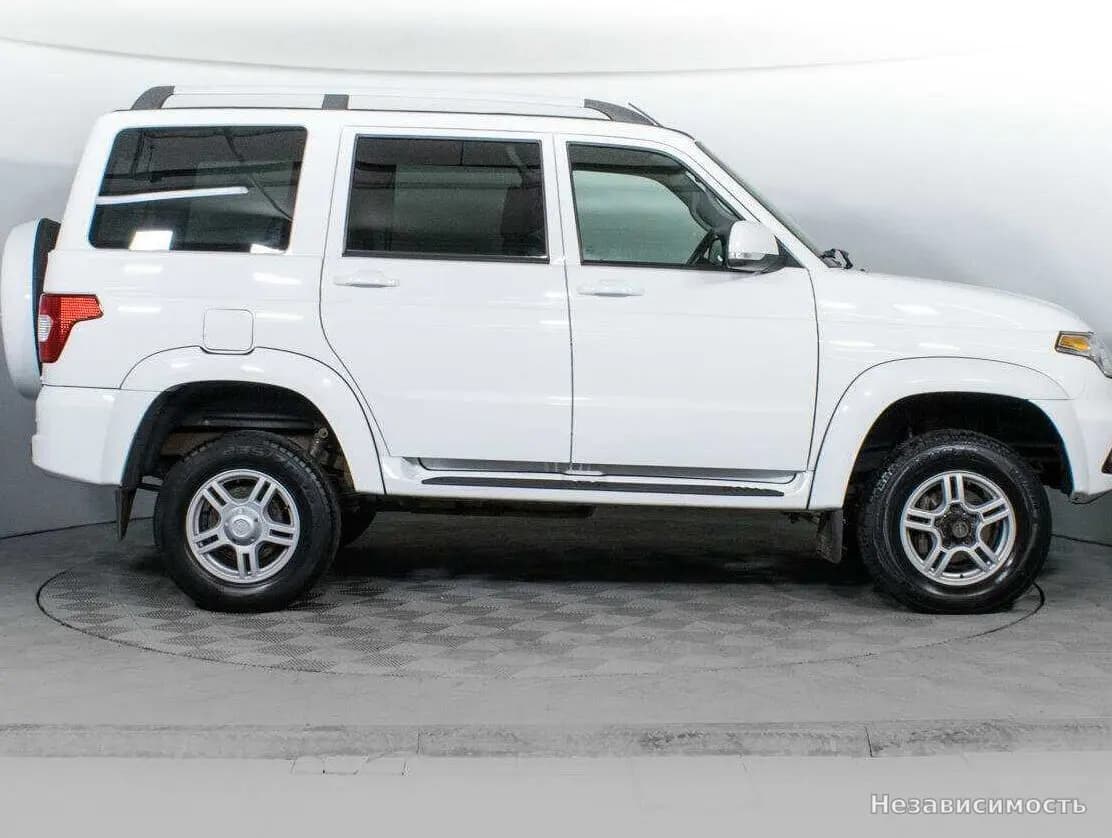 УАЗ Patriot 2018 с пробегом — фото 4