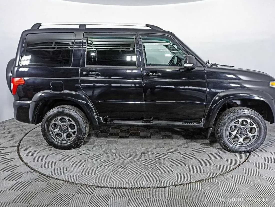 УАЗ Patriot 2021 с пробегом — фото 4