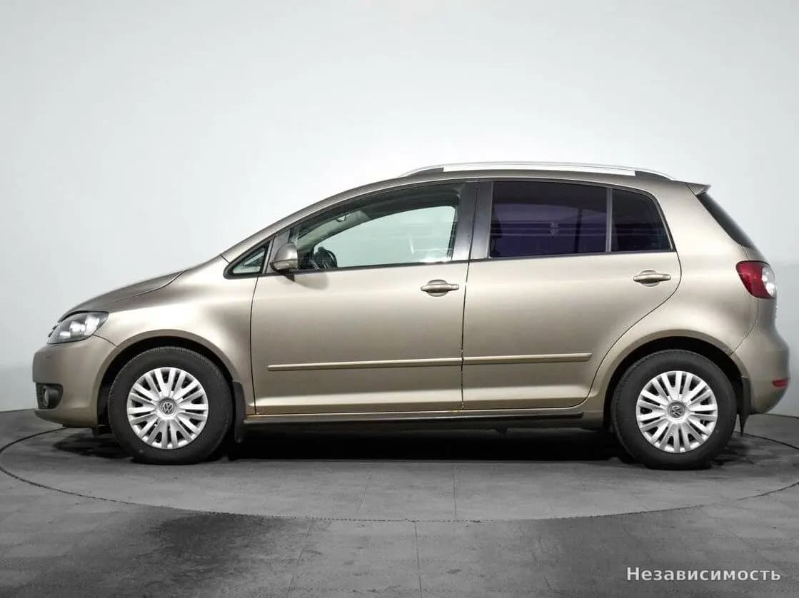 Volkswagen Golf Plus 2012 с пробегом — фото 8