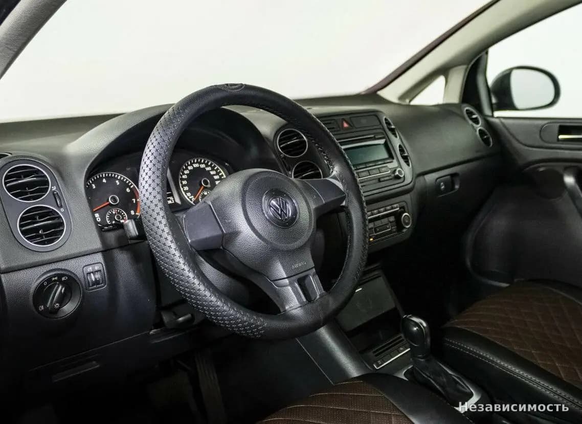 Volkswagen Golf Plus 2013 с пробегом — фото 8