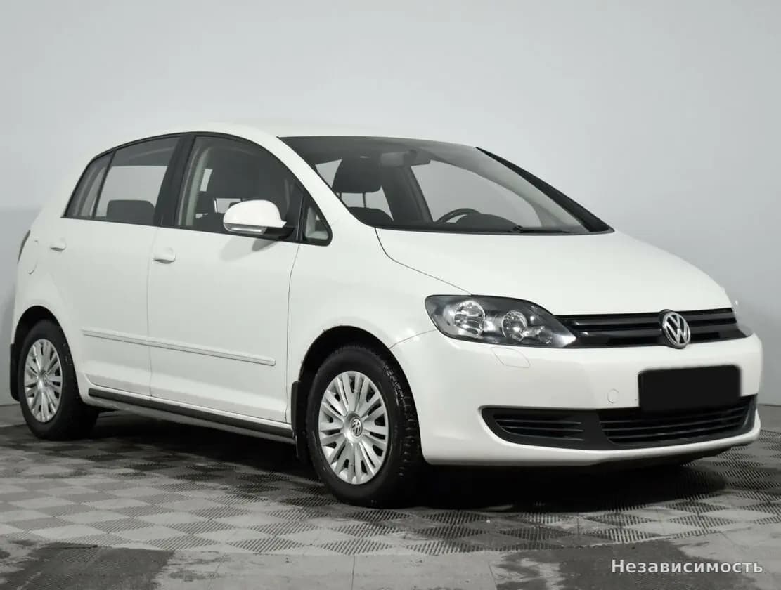 Volkswagen Golf Plus 2013 с пробегом — фото 3