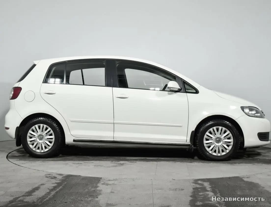 Volkswagen Golf Plus 2013 с пробегом — фото 4