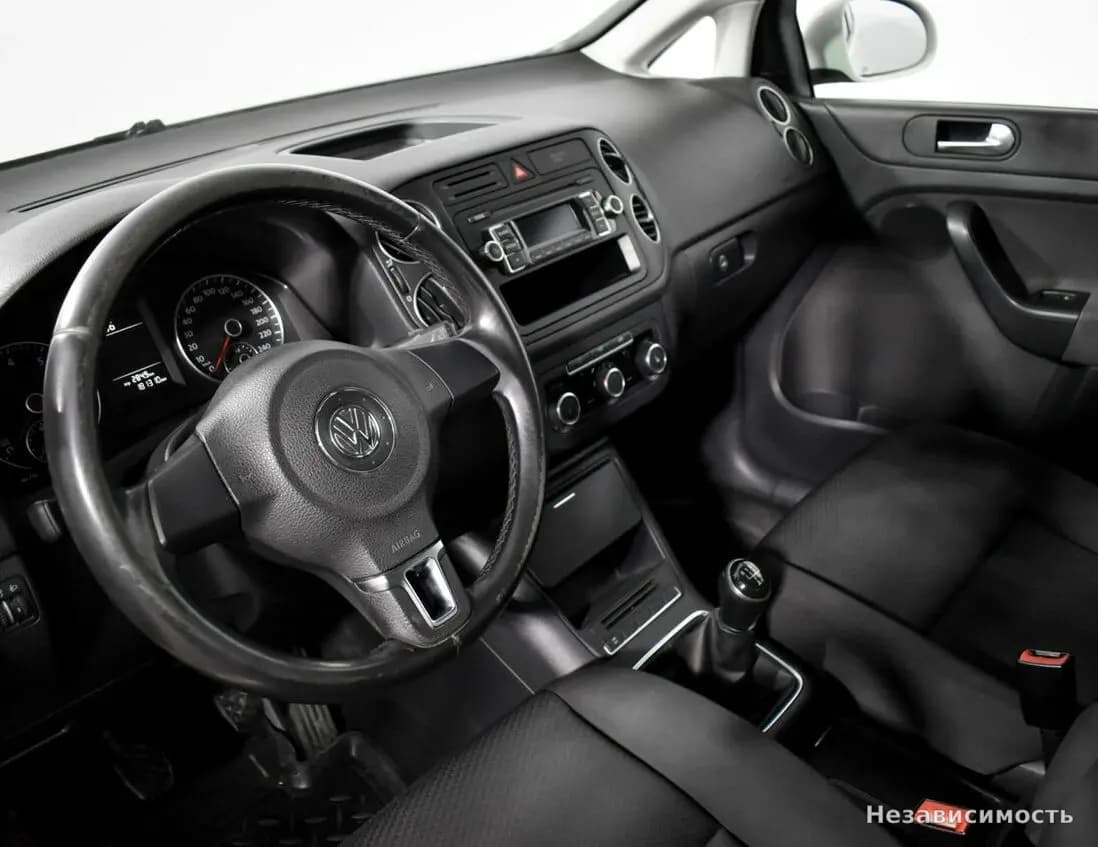 Volkswagen Golf Plus 2013 с пробегом — фото 9