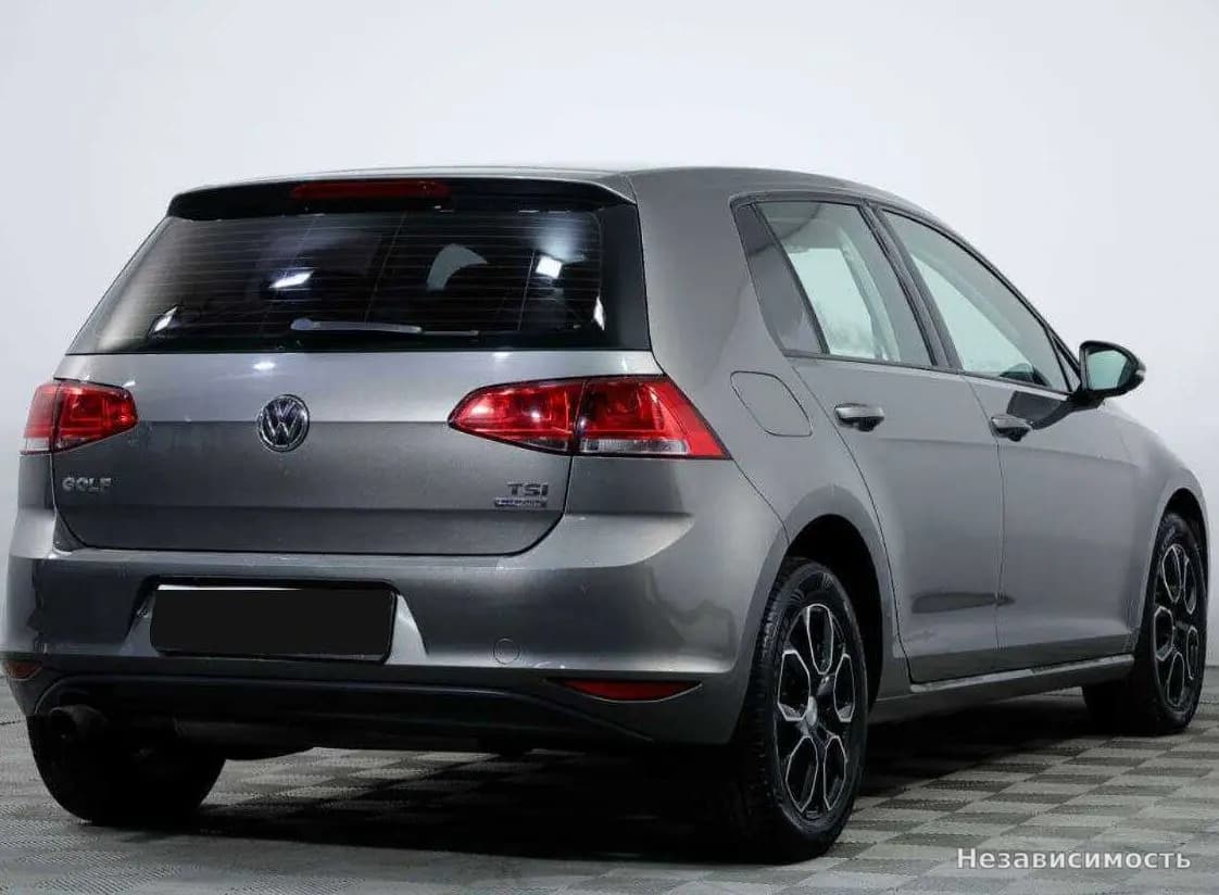Volkswagen Golf 2013 с пробегом — фото 4