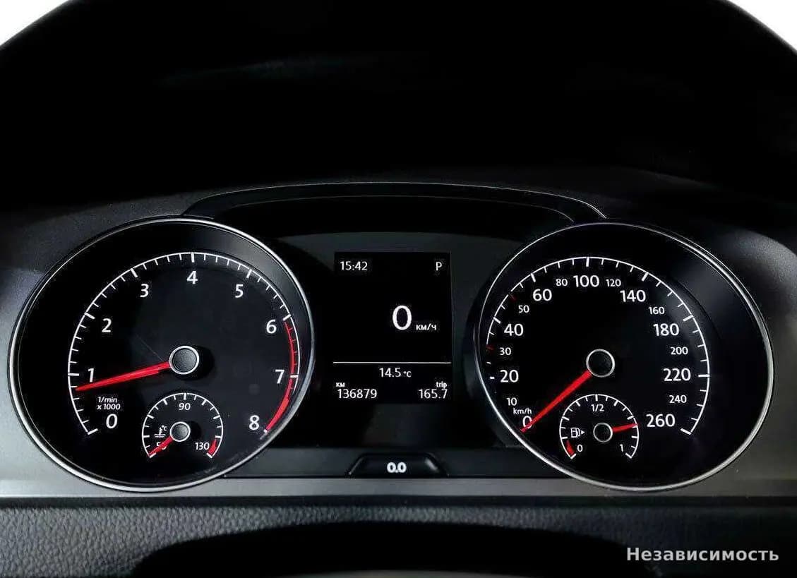 Volkswagen Golf 2013 с пробегом — фото 10