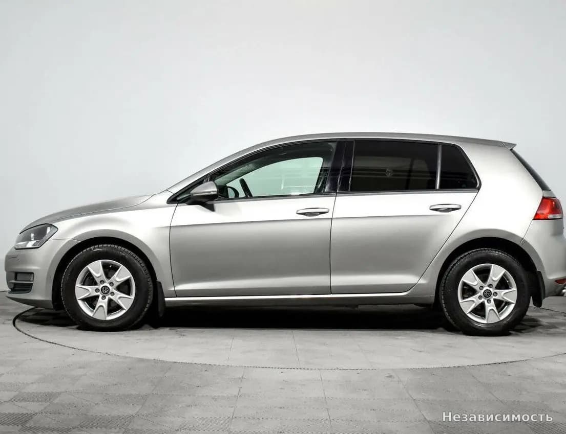 Volkswagen Golf 2013 с пробегом — фото 8