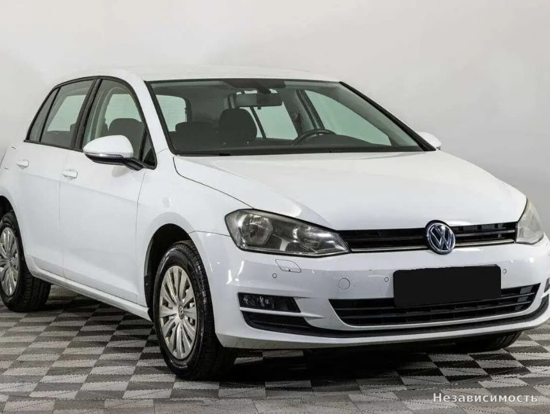 Volkswagen Golf 2014 с пробегом — фото 3